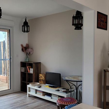 Gite Du Soleil Maison Lumineuse Avec Terrasse Solarium Parking Prive Sorede Luaran gambar