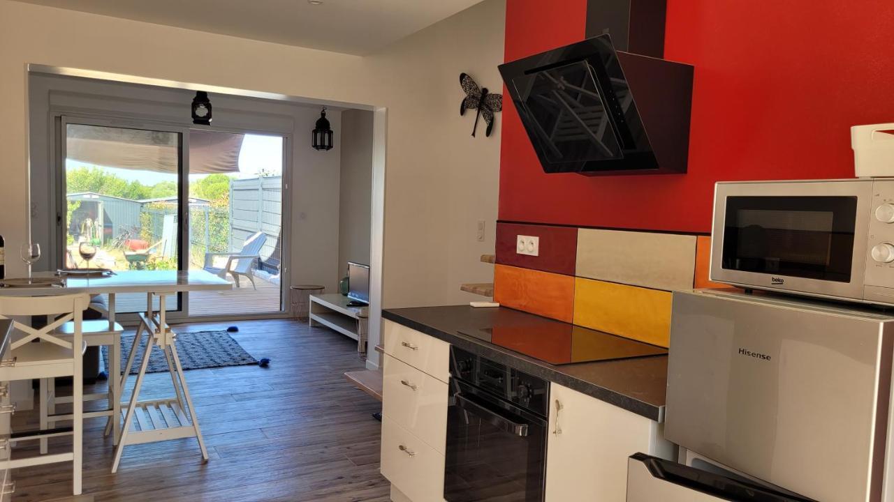 Gite Du Soleil Maison Lumineuse Avec Terrasse Solarium Parking Prive Sorede Luaran gambar